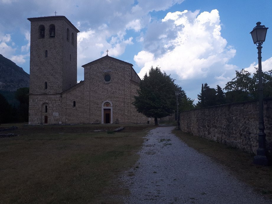 Castel San Vincenzo-Castel San Vincenzo必去景点