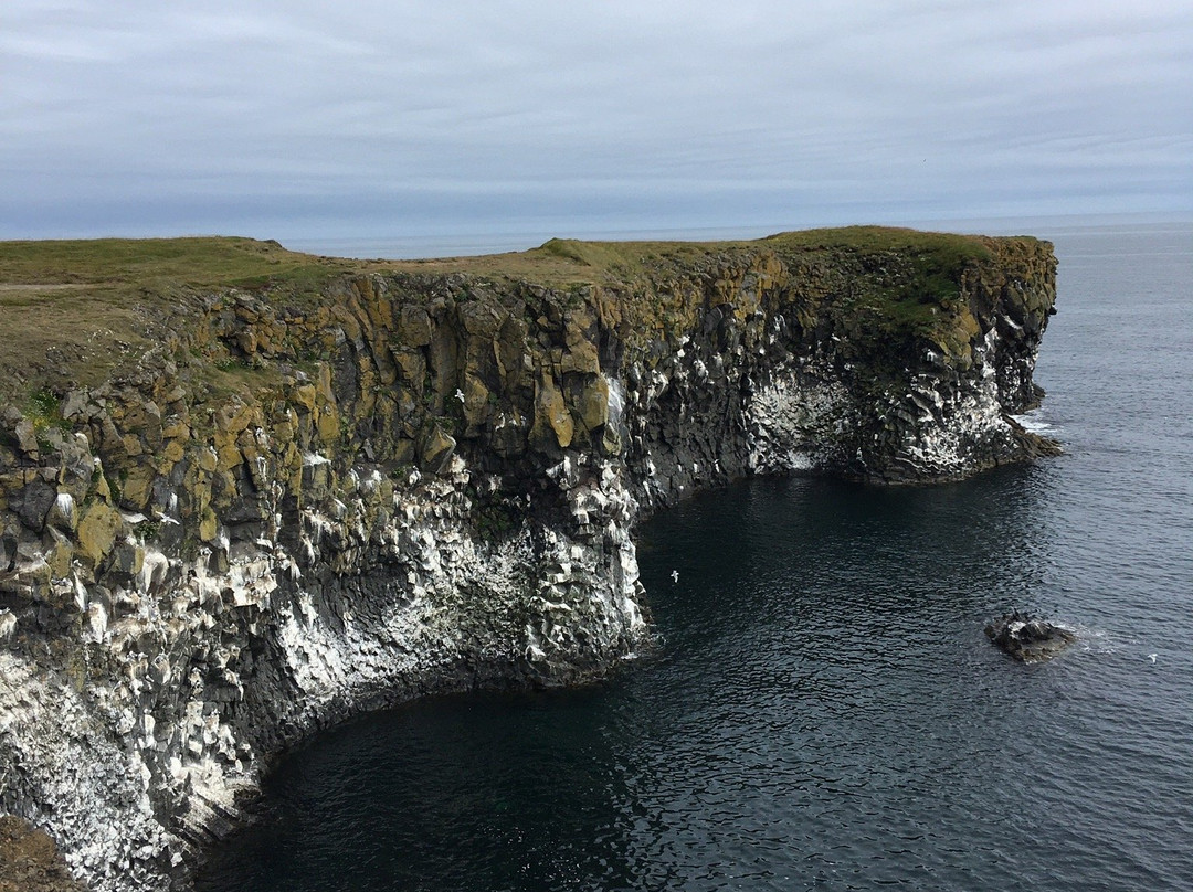 Arnarstapi-Hellnar Hike-Arnarstapi必去景点