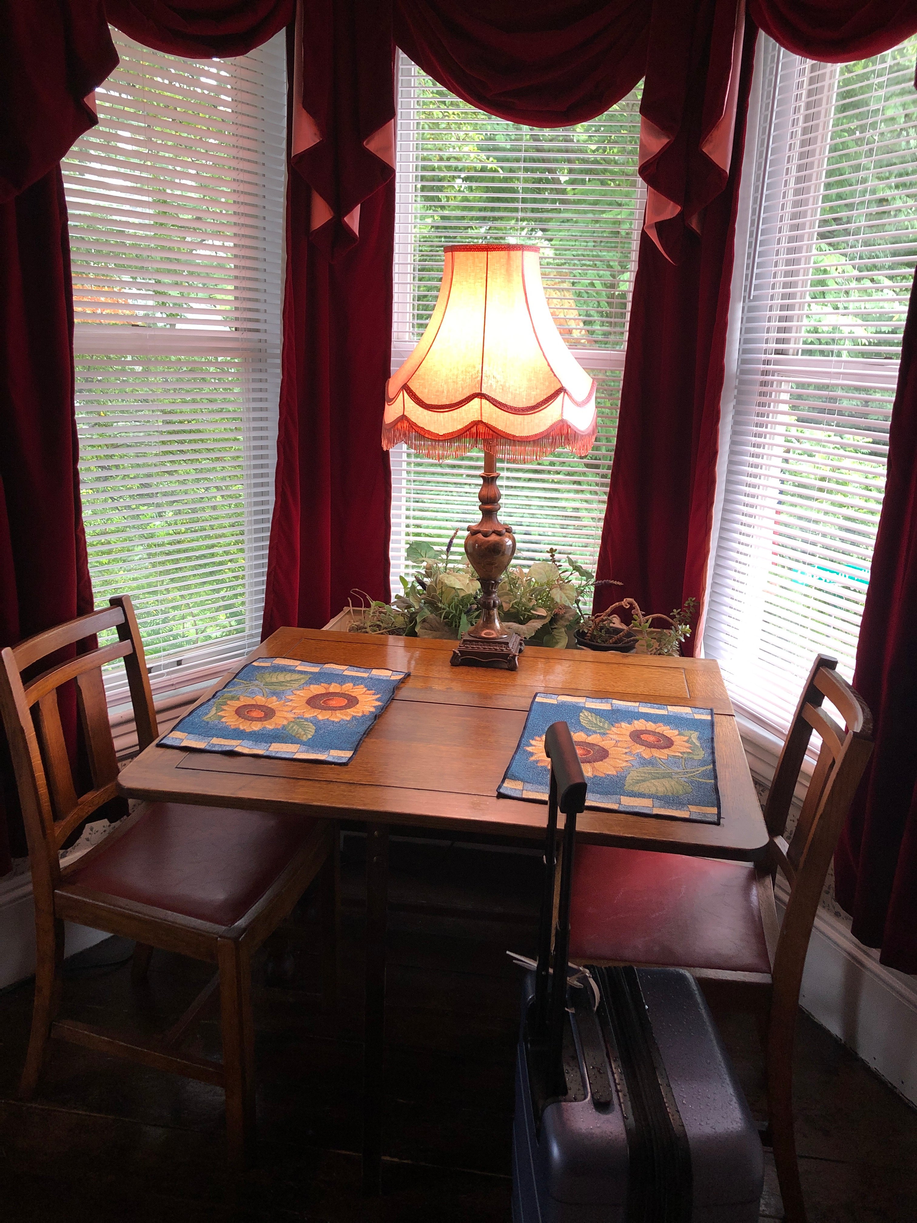 Hillcrest Bed & Breakfast-官方