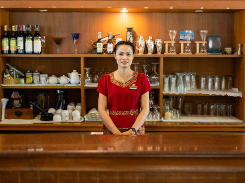 暖武里府宮大酒店主图