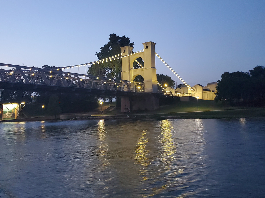 Waco River Safari景点图片