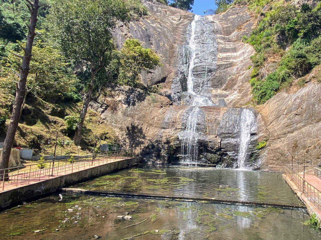 Silver Cascade Falls景点图片