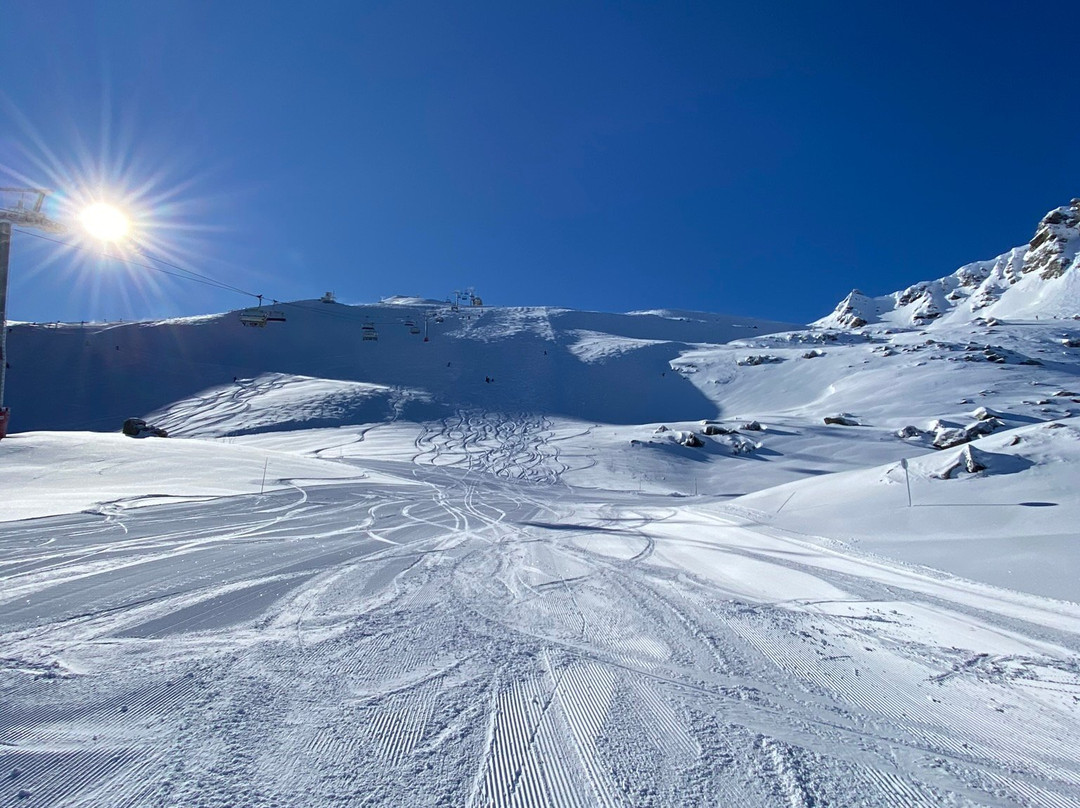 White Storm Ski Rental Meribel景点图片