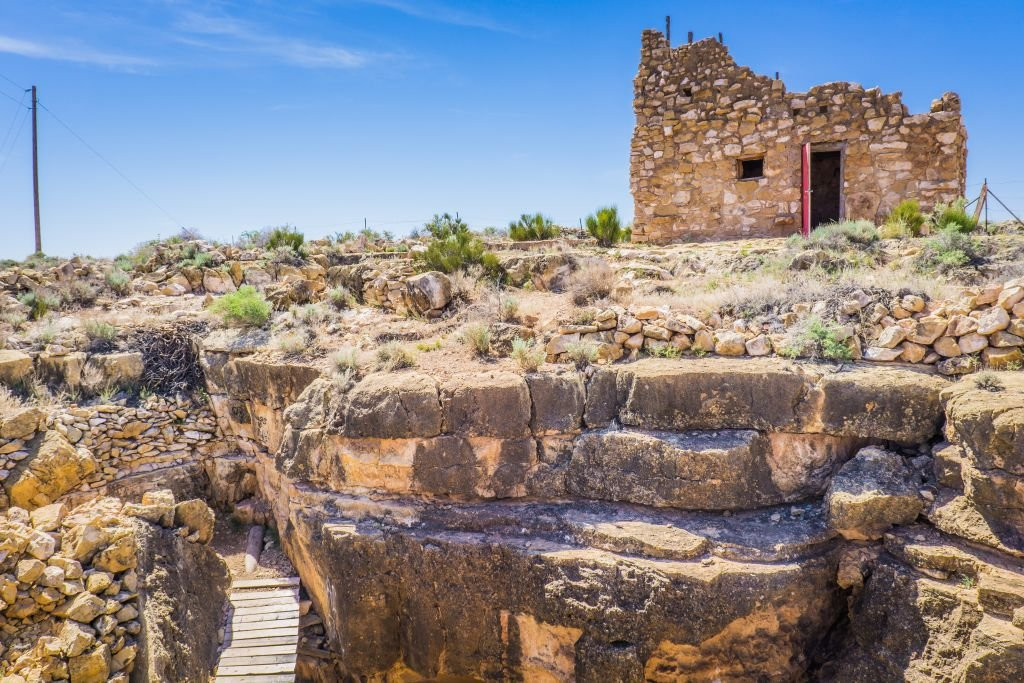 Apache Death Cave-温斯洛必去景点