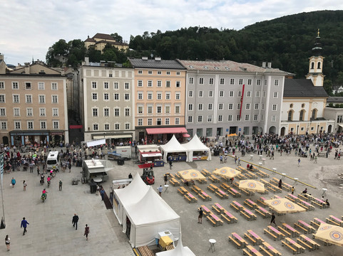 安姆多姆精品酒店主图