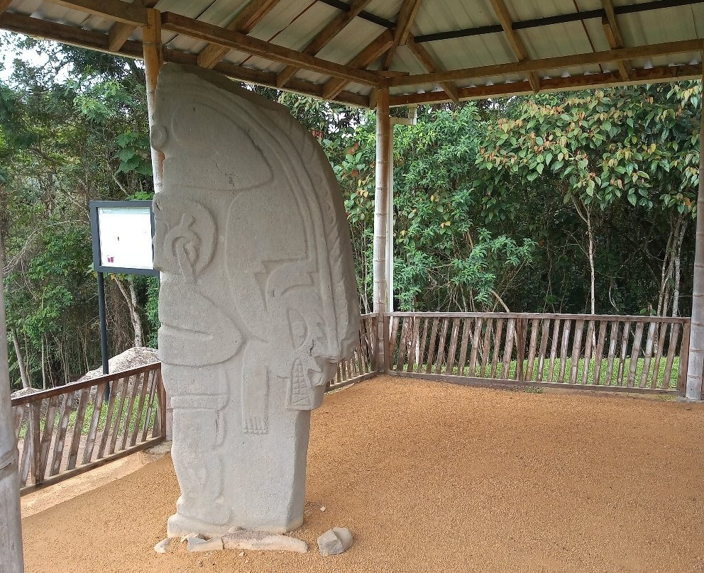 Alto de Las Piedras Archaeological Park-Isnos必去景点