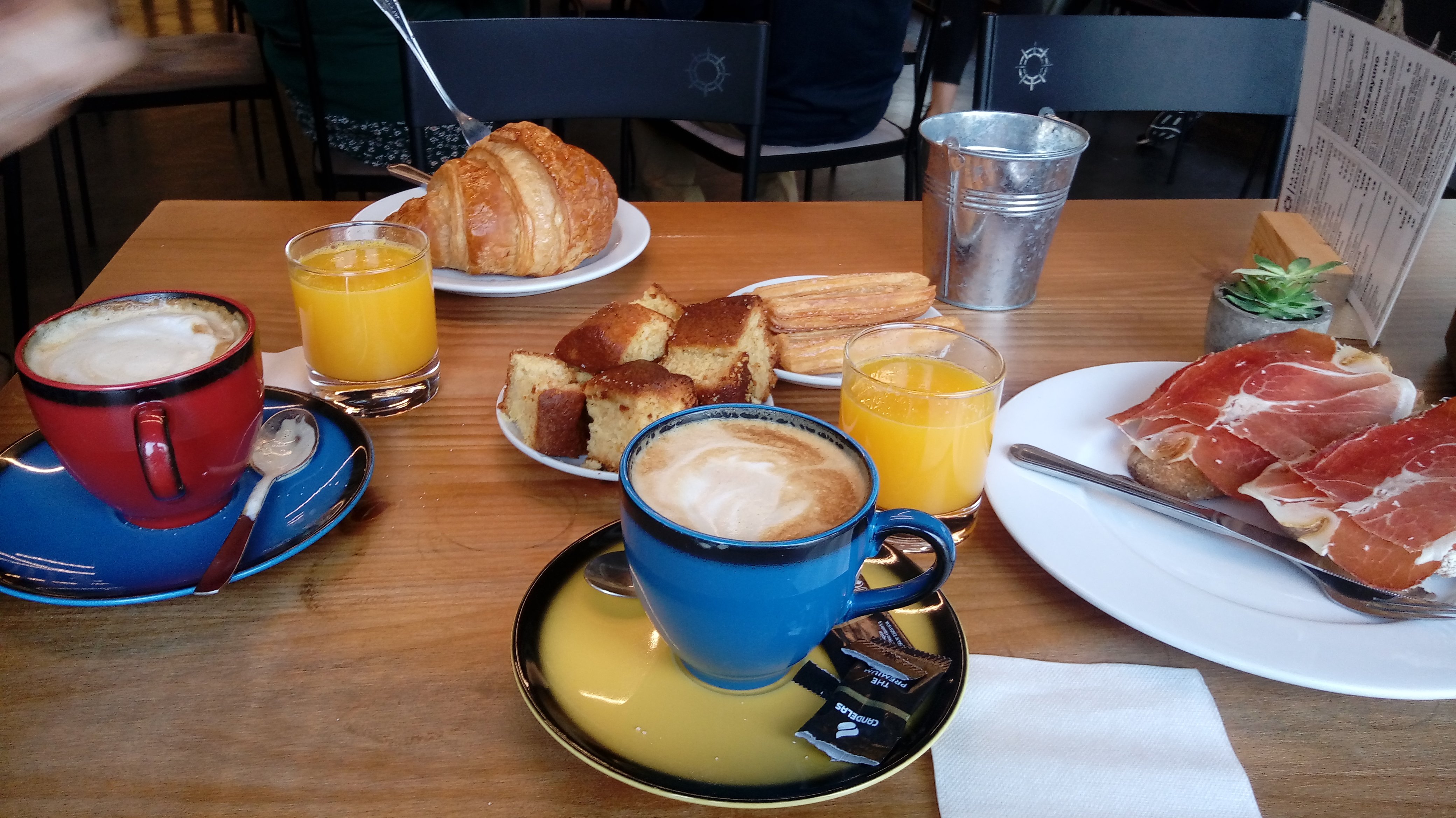Hospedium Hotel La Marina-餐饮