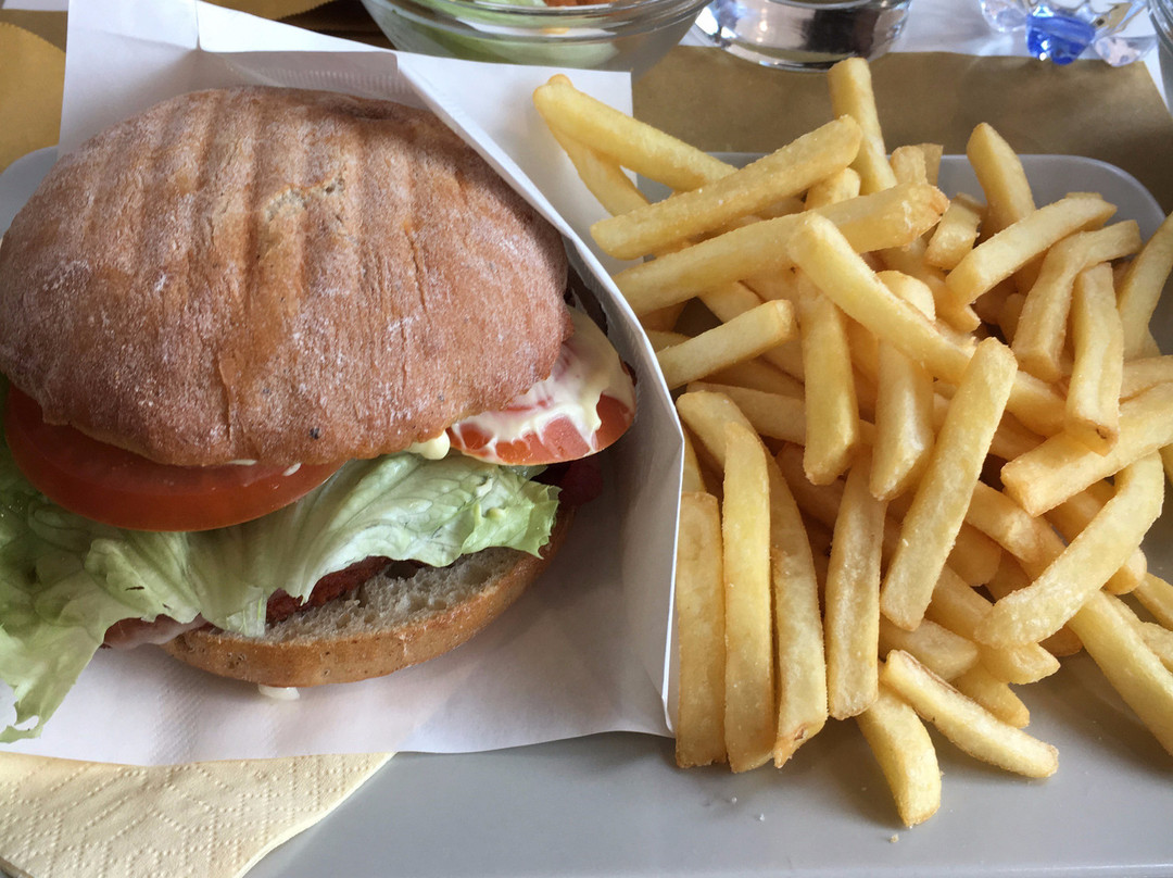 Mondovicino Outlet Village-蒙多维必去景点