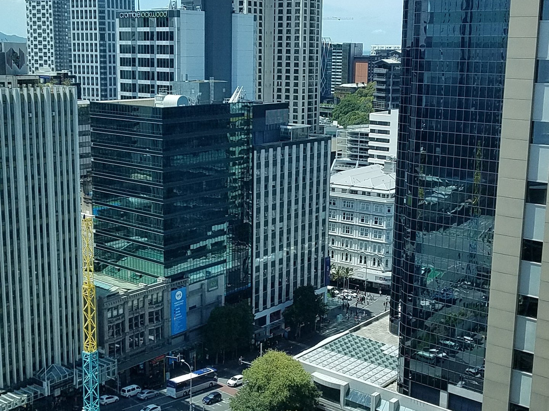 天际大酒店主图