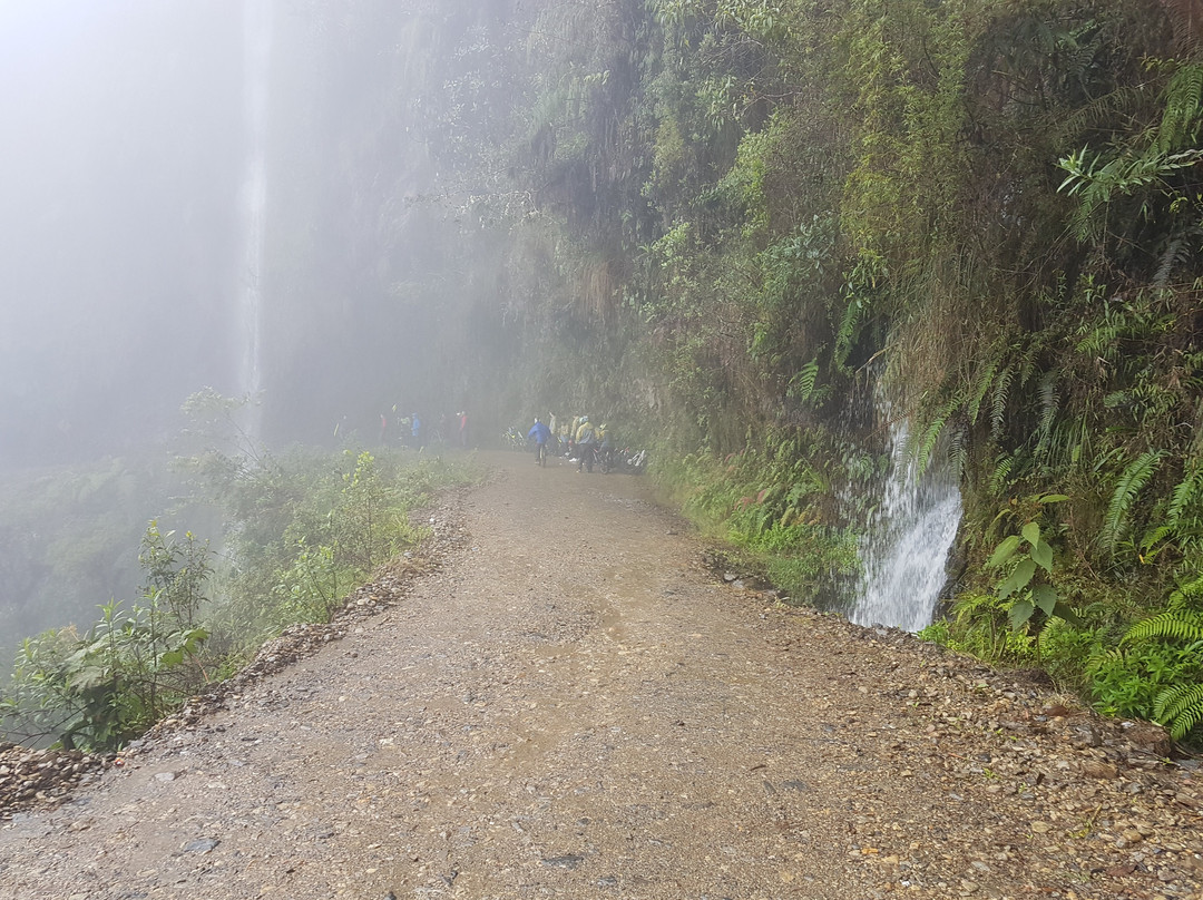 North Yungas Road-拉巴斯必去景点