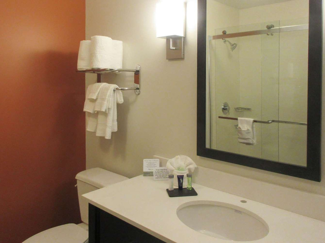 Sleep Inn & Suites Oregon - Madison主图