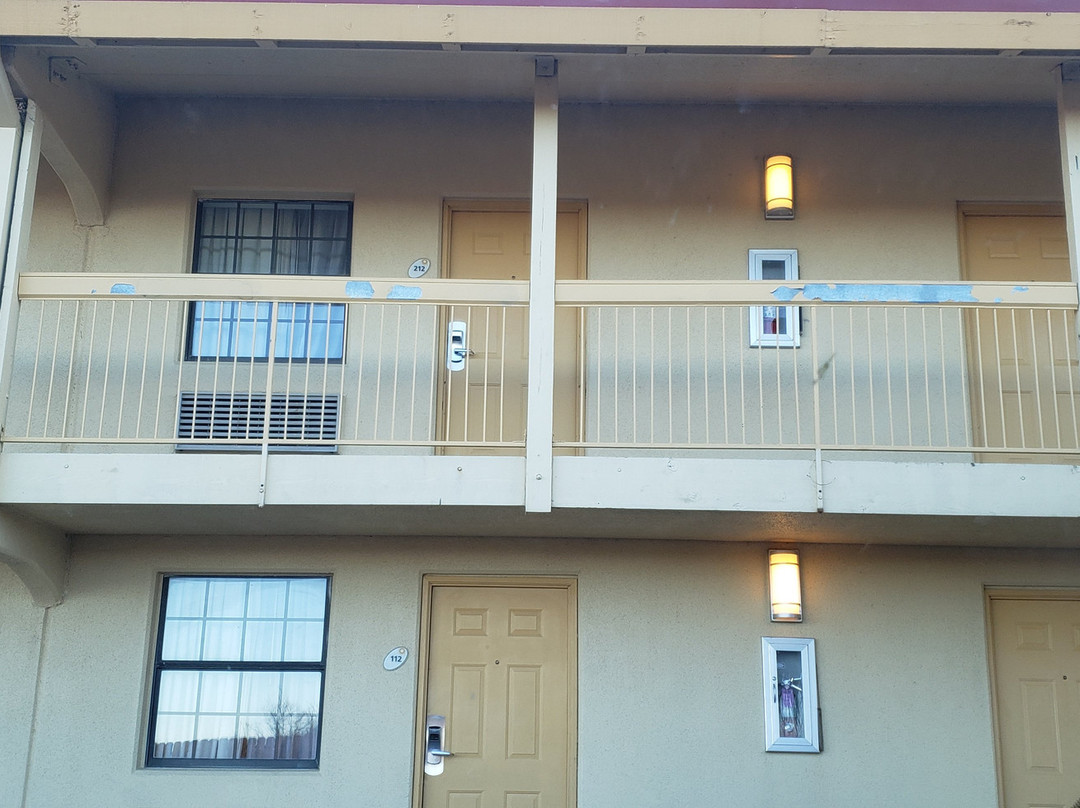 Super 8 By Wyndham Eagle Pass主图