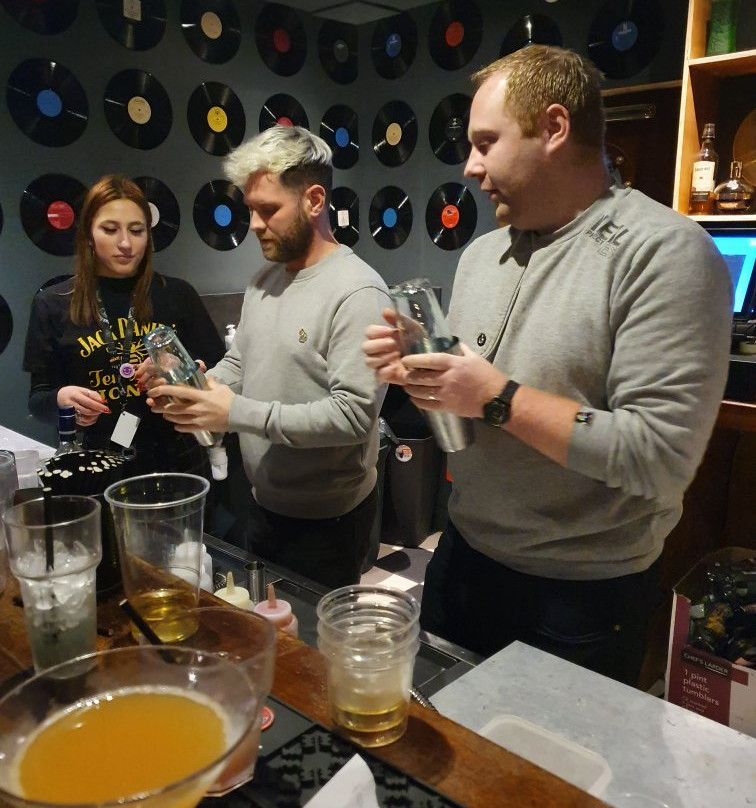 House of Holes-德比必去景点