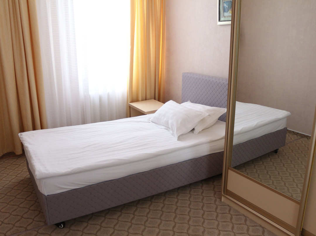 Park Hotel主图