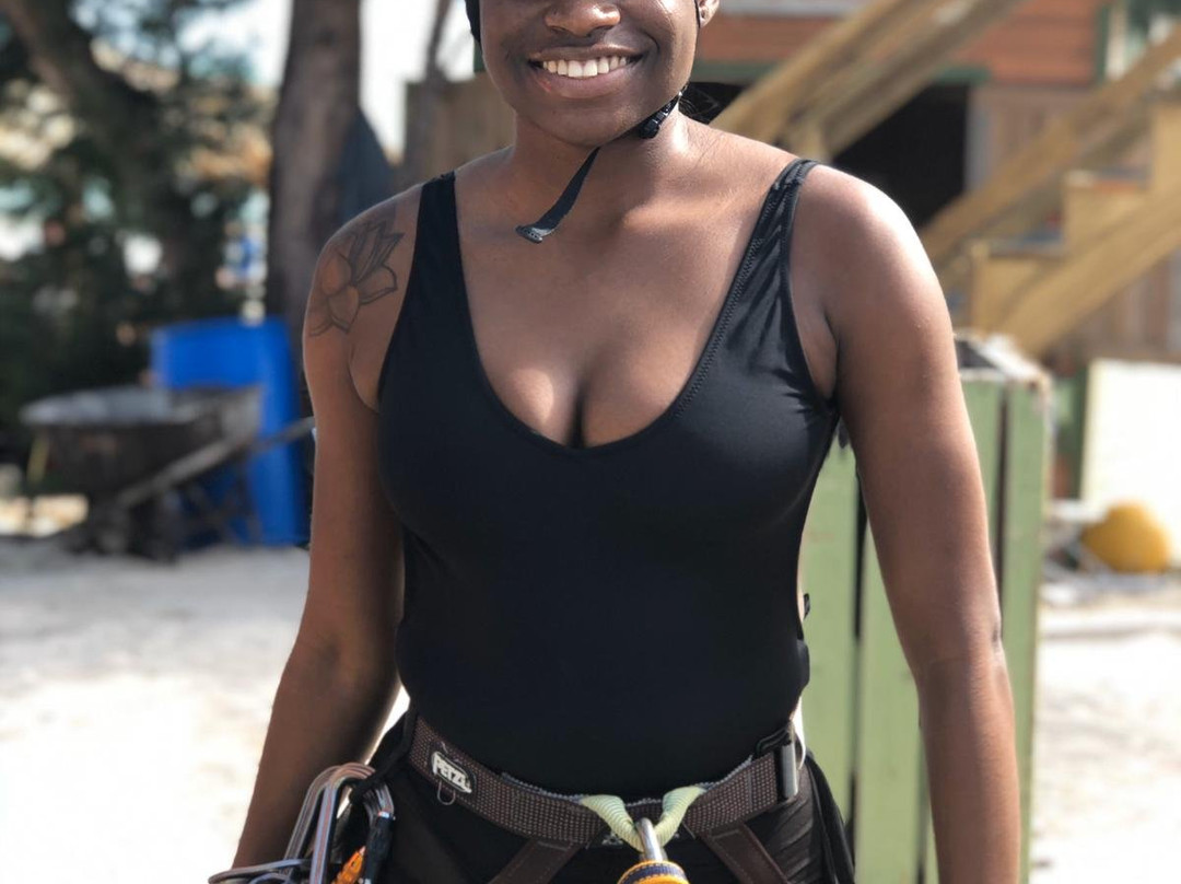 Pirate's Cove Zip Line and Water Park-弗里波特必去景点