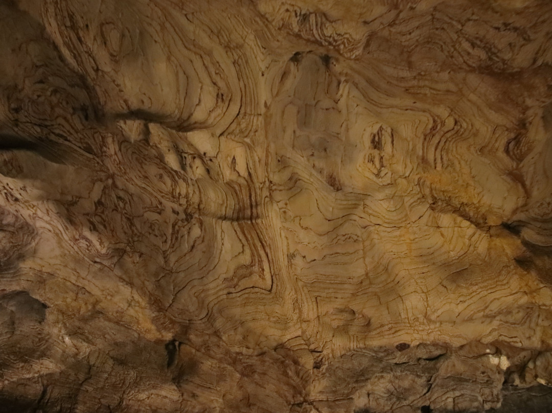 Sleeping beauty Cave景点图片