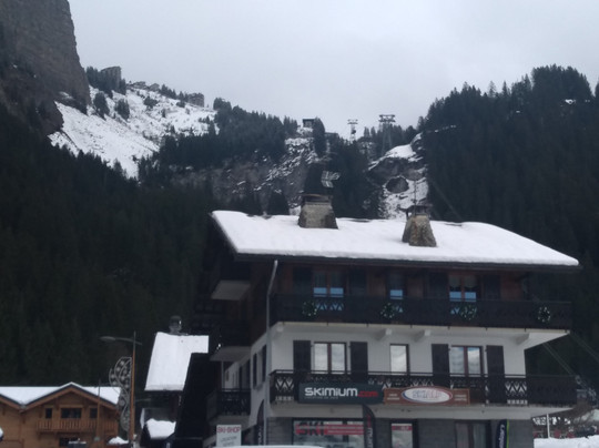 肯克恩酒店主图