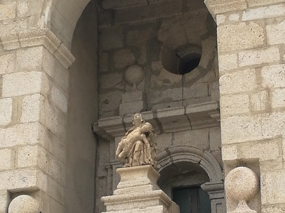 Santuario de Ntra. Sra. de las Angustias.-Molinaseca必去景点