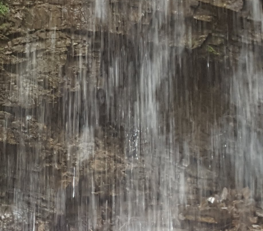 Cascadas Kintia Panki景点图片