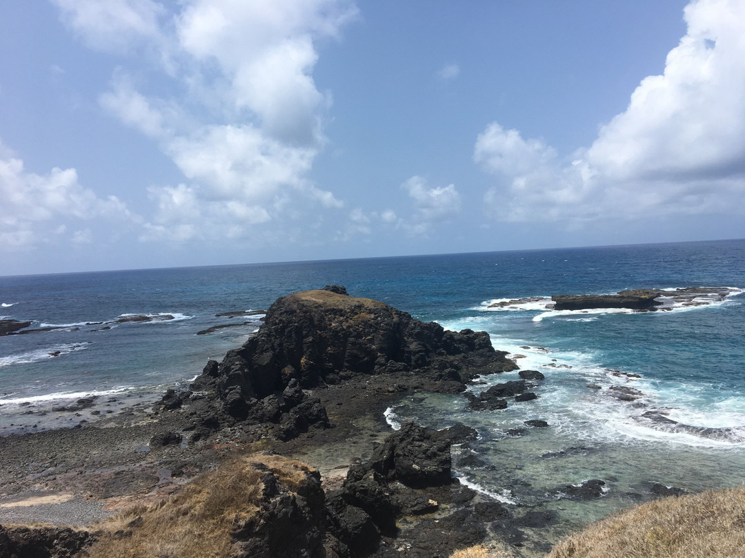 Buraco da Raquel-费尔南多-迪诺罗尼亚群岛必去景点