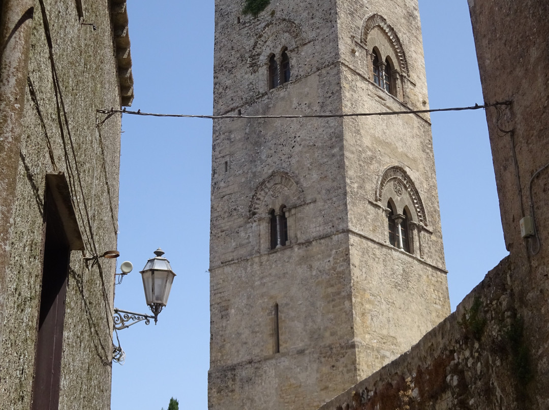 Torre di Re Federico-埃里切必去景点