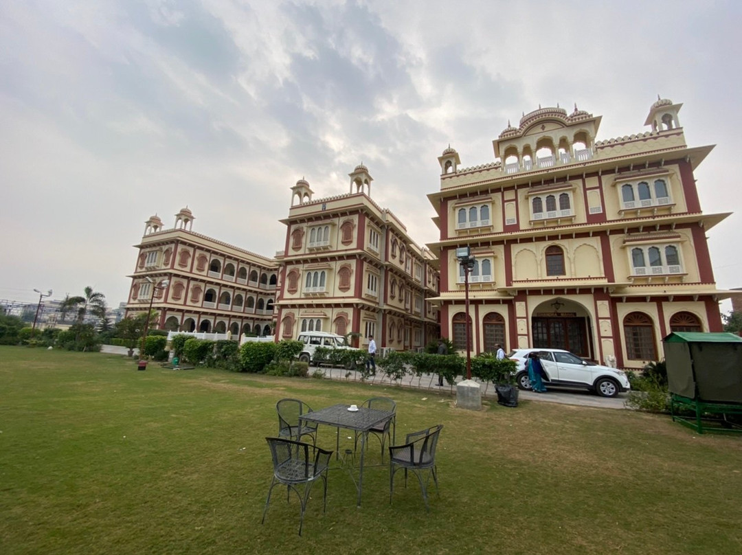 Rajvi Palace Hotel主图