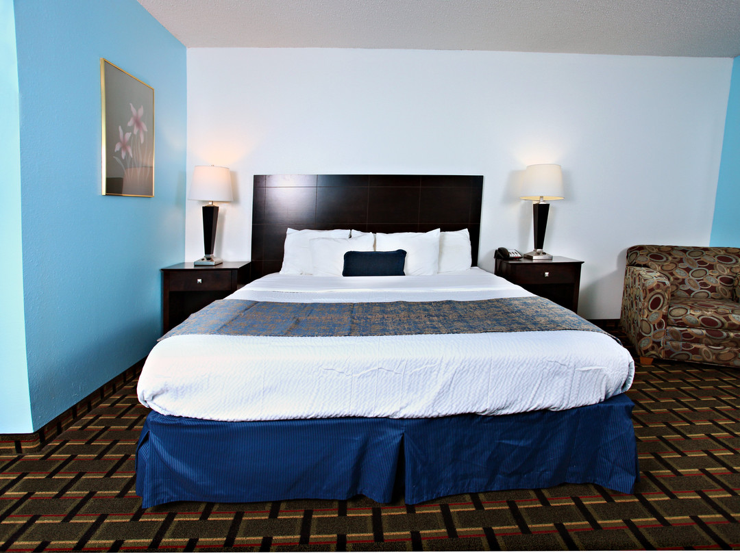 牛顿戴斯酒店主图