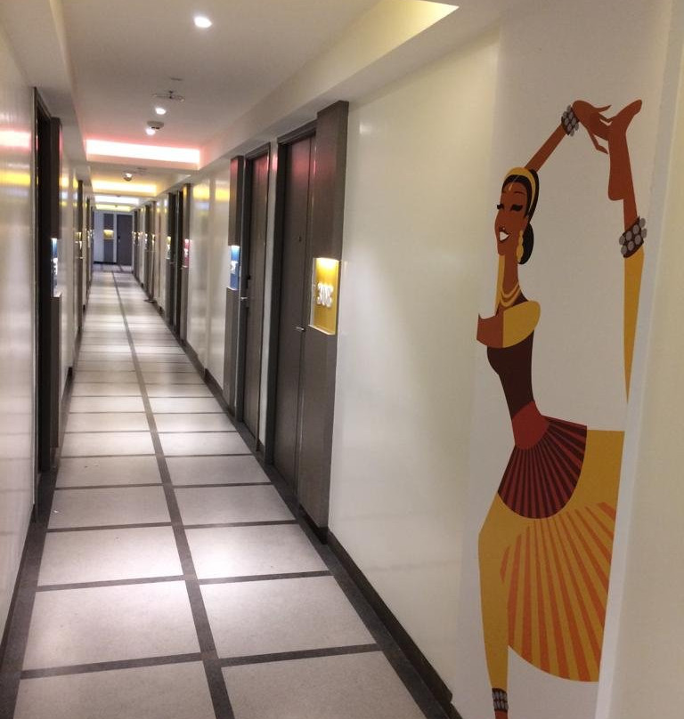 ZIBE Salem By GRT Hotels主图