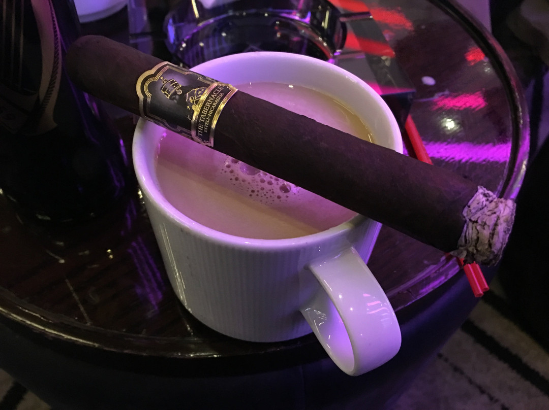 Vintage Havana Cigar Lounge