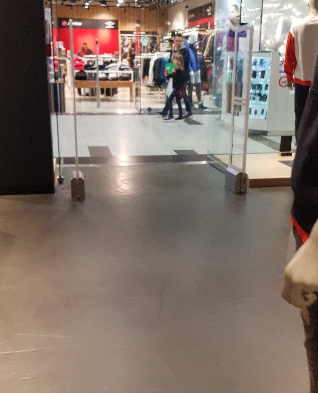 Factory Outlet Ursus景点图片