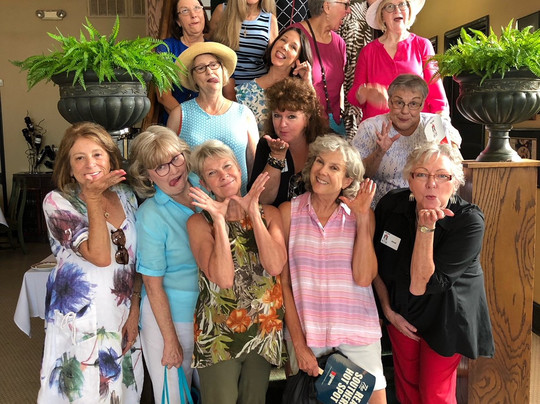 Two Gals and a Fork Food Tours-哥伦比亚必去景点