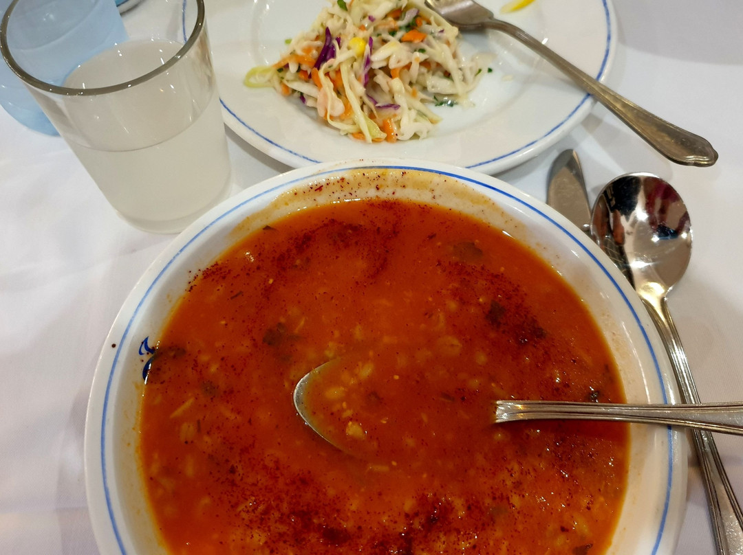 Urmia Tourist Hotel主图