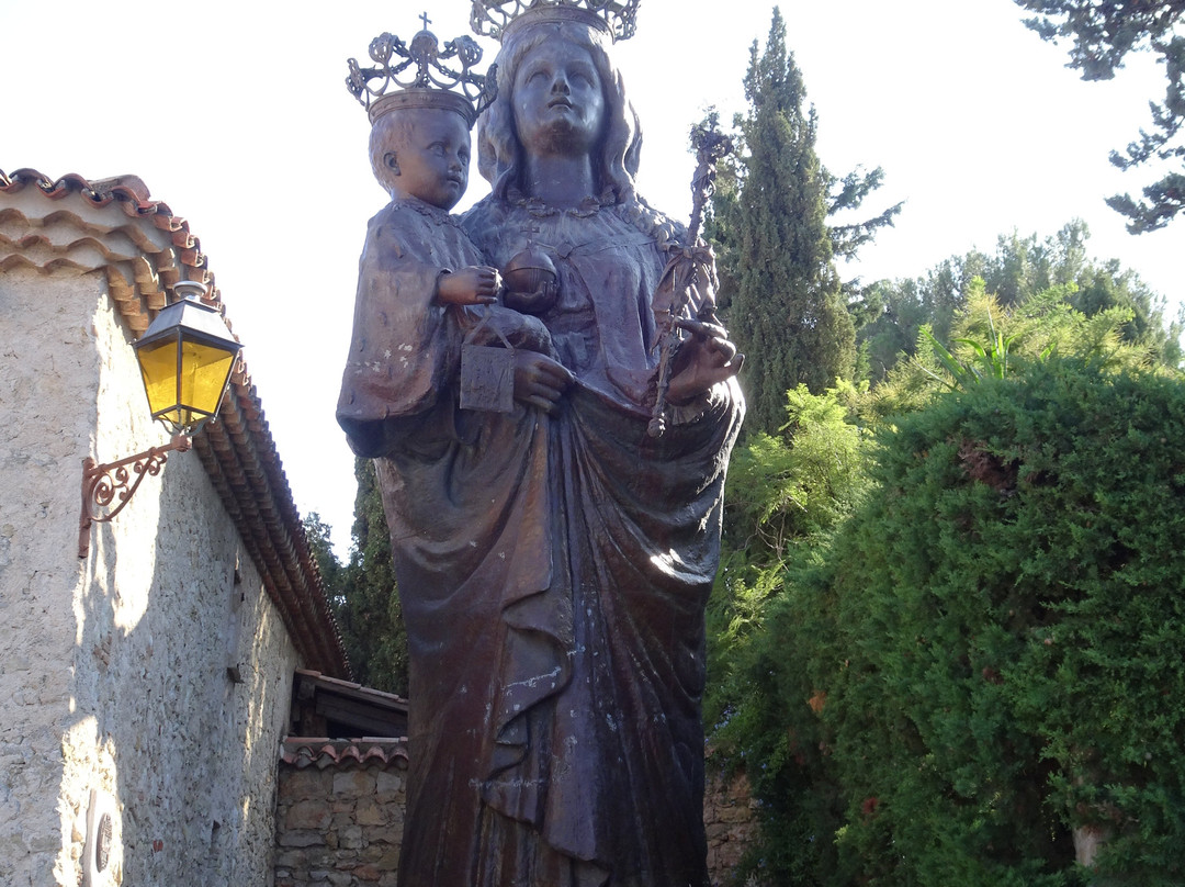 Chapelle Saint Hospice-圣让卡弗尔拉必去景点