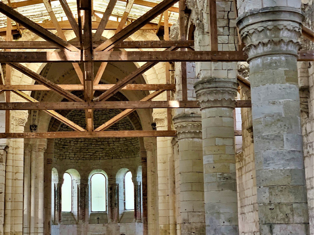 Ancienne abbaye Notre-Dame d'Aigues-Vives-Faverolles-sur-Cher必去景点