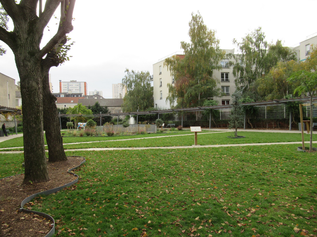 Square Arnaud Beltrame-Noisy-le-Sec必去景点