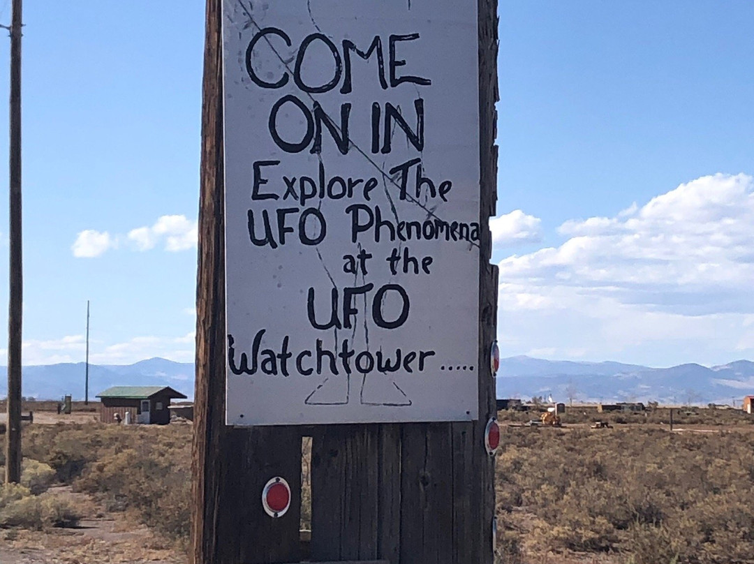 UFO Watchtower景点图片
