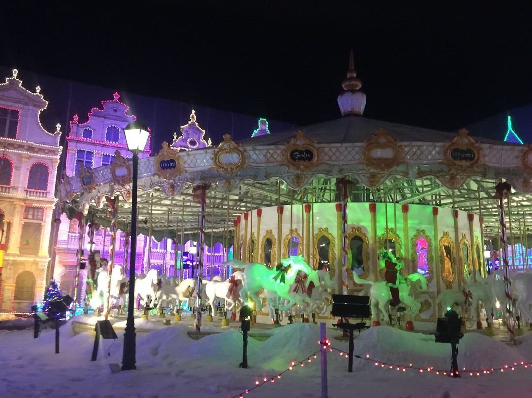 拉瓦尔旅游景点-Illumi Par Cavalia