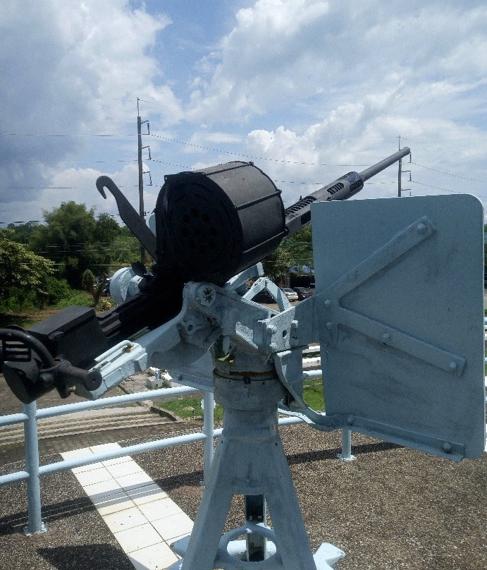 Yuttanavi Memorial Monument at Ko Chang-廉愚必去景点