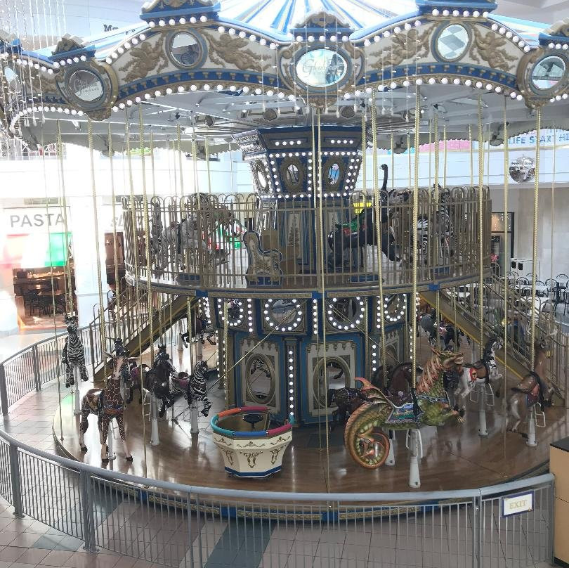 Glenbrook Square Mall-韦恩堡必去景点