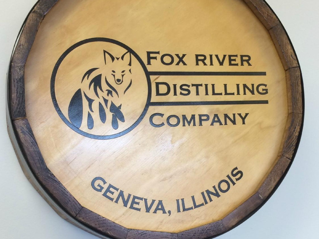 Fox River Distilling Company-Geneva必去景点