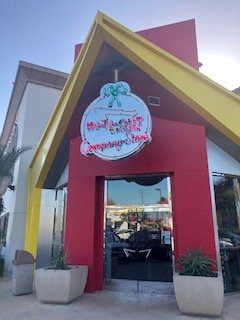 鲍德温公园旅游景点-In-N-Out Company Store