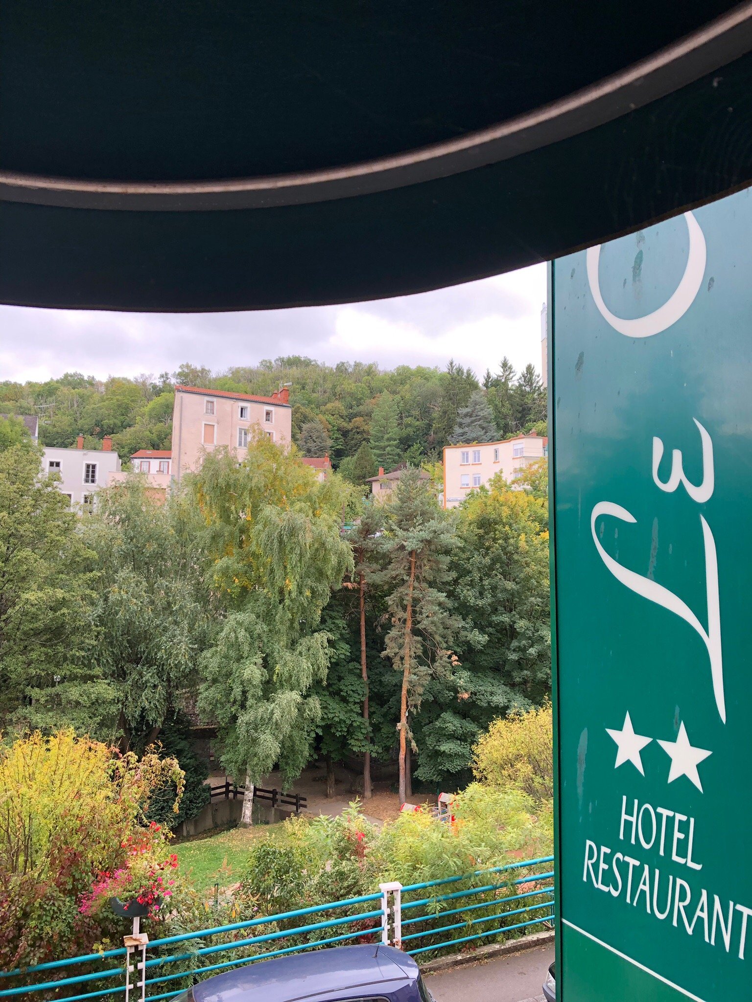 Le Chatel Hotel-Restaurant-官方