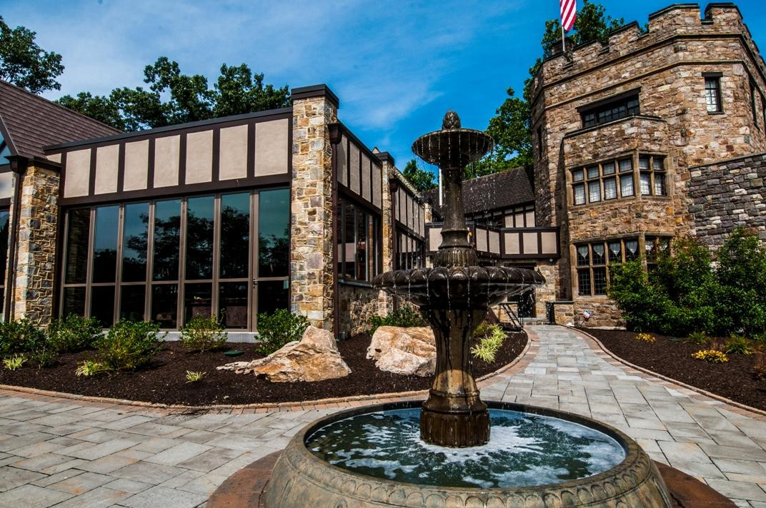 The Knight's Pub-雷丁必去景点