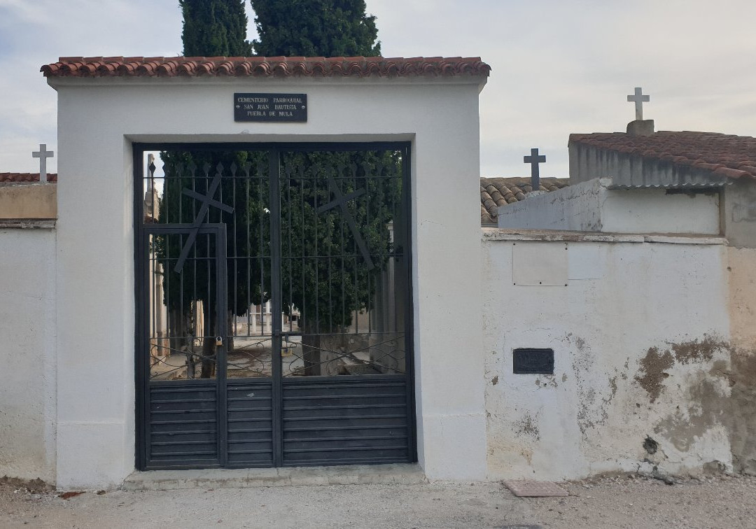 Cementerio Parroquial San Juan Bautista景点图片