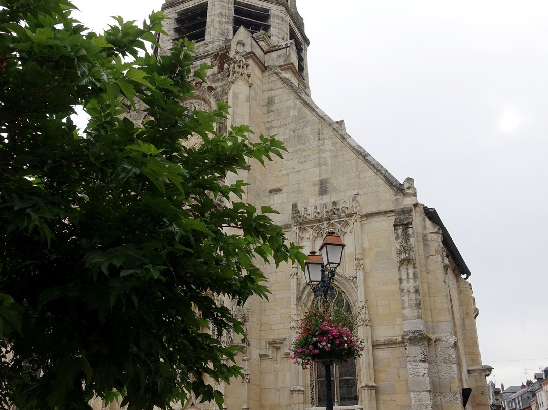 Église Saint-Léonard景点图片