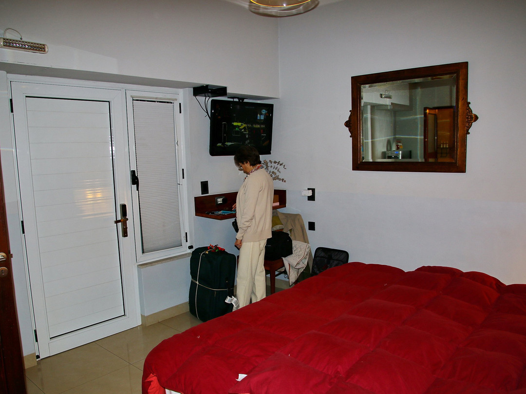 Eze Inn Boutique Hotel主图