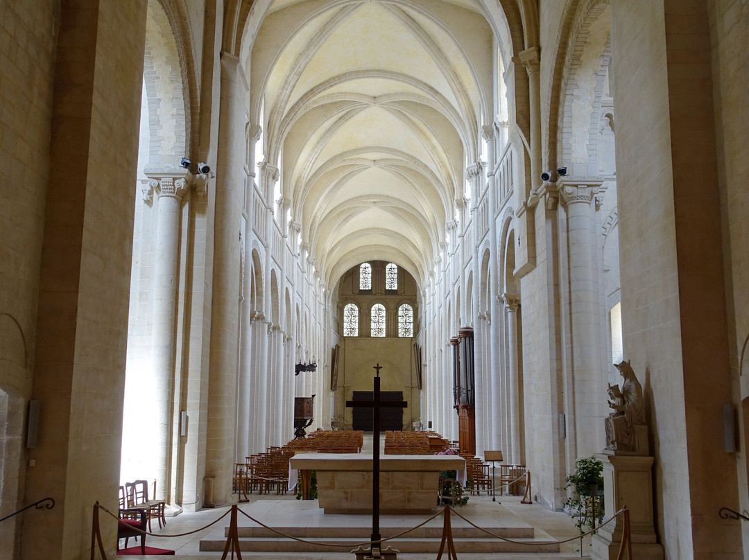 Abbaye aux Dames-卡昂必去景点
