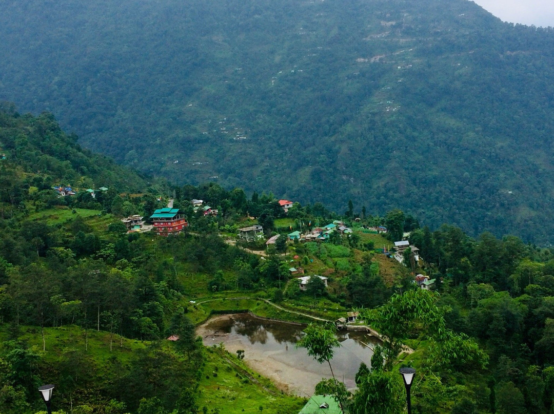 Statue of Mahatma Sirijunga Teyongsi-West Sikkim必去景点