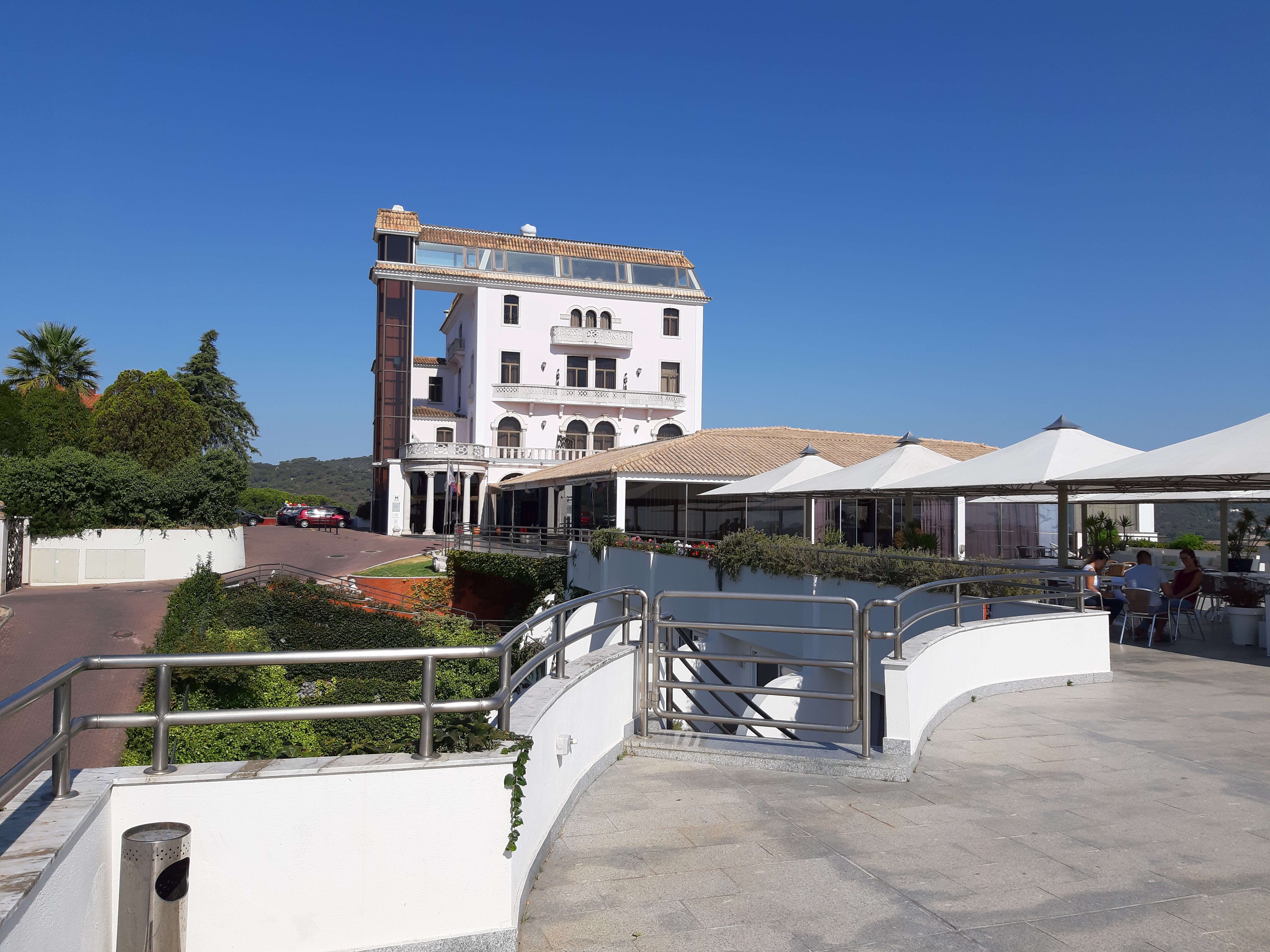 B&B HOTEL Sado Setubal-家庭/游戏区