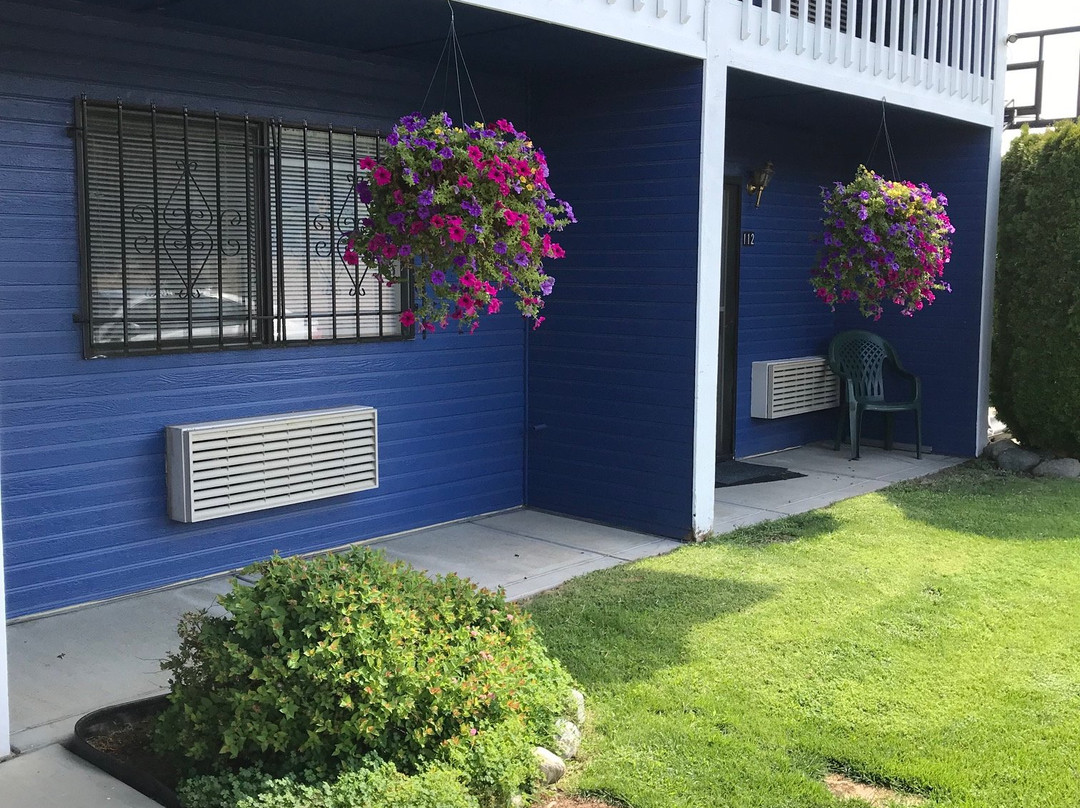 Wedge Mountain Inn主图